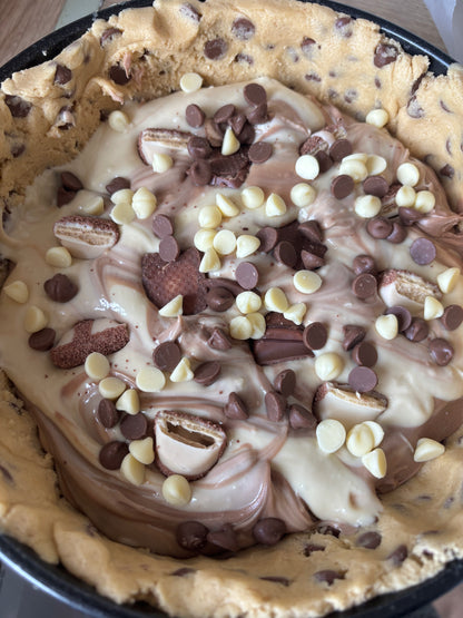 Kinder Bueno Cookie Pie